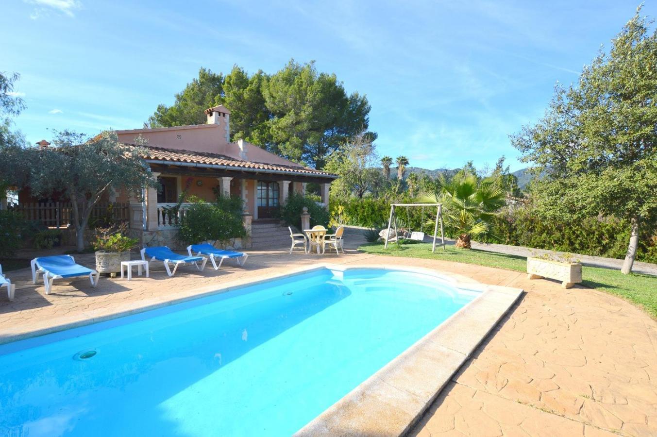 Finca Con Piscina Es Blanquer Hostal Exterior foto